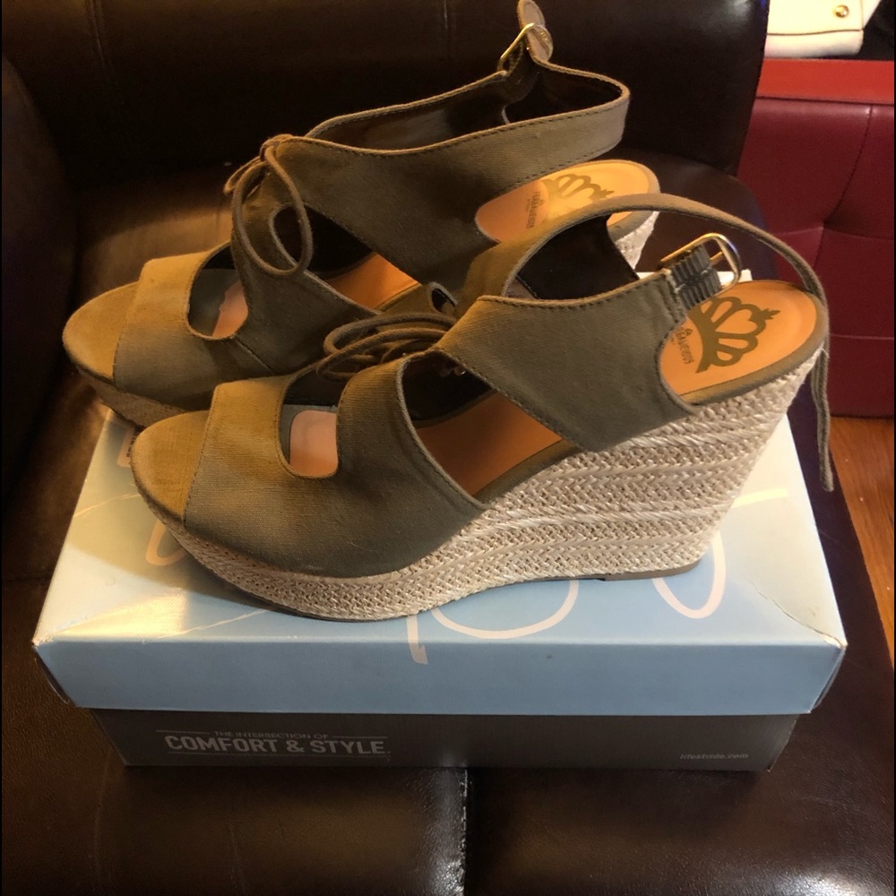 Olive Green Wedge sandals